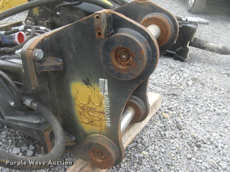 image for item BP9504 Caterpillar H115 S roll-out hydraulic hammer