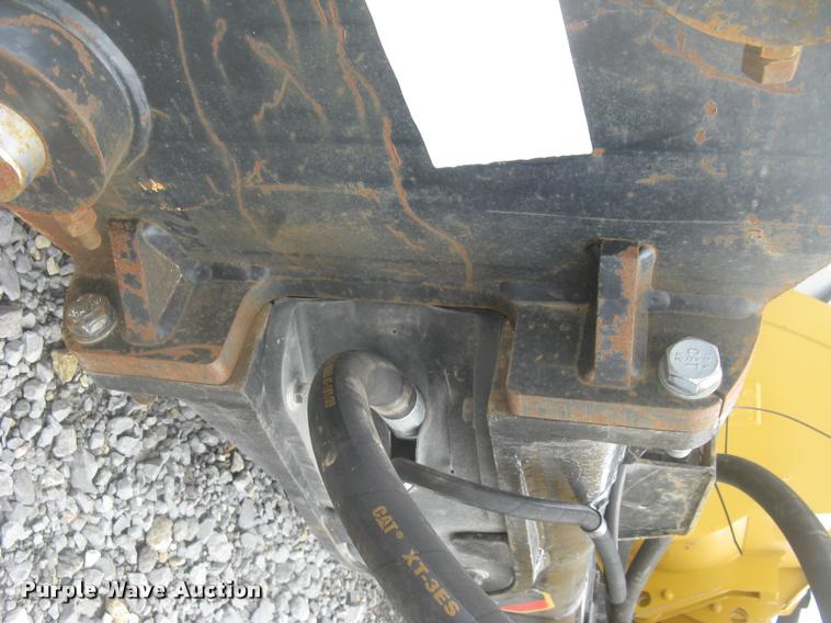 image for item BP9504 Caterpillar H115 S roll-out hydraulic hammer