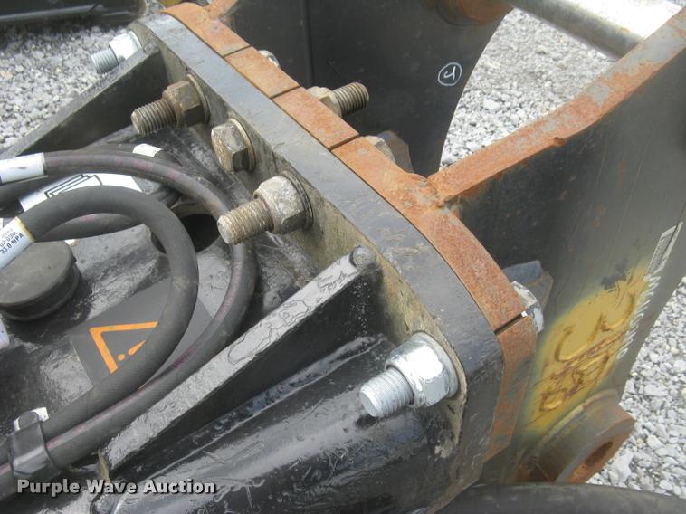 image for item BP9504 Caterpillar H115 S roll-out hydraulic hammer