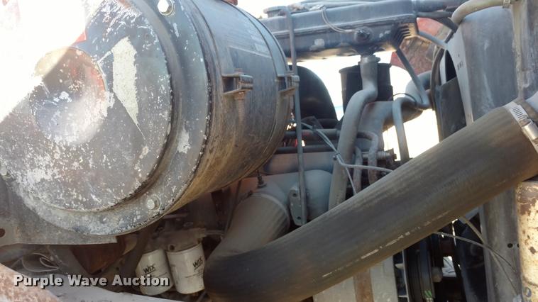 image for item BU9908 1989 Ford L8000 dump truck