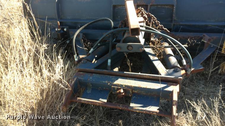 image for item BU9908 1989 Ford L8000 dump truck