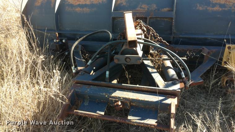 image for item BU9908 1989 Ford L8000 dump truck