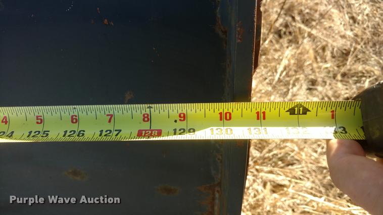 image for item BU9908 1989 Ford L8000 dump truck