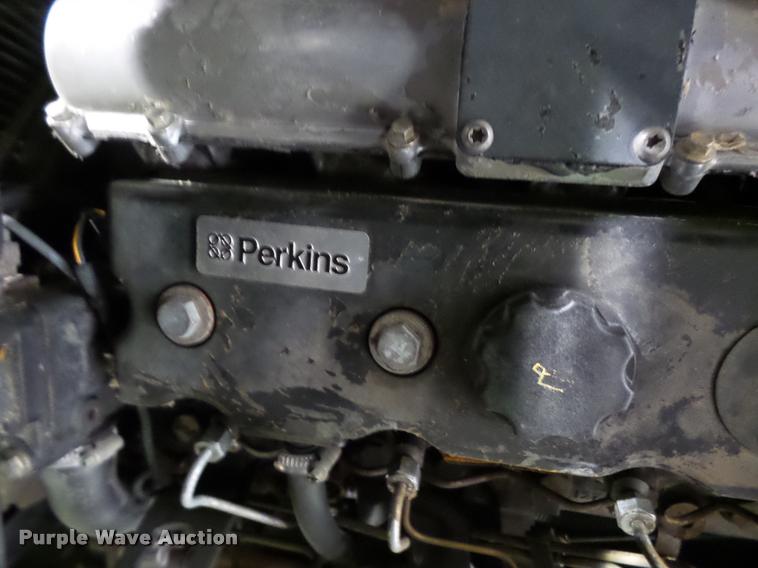 image for item CC9170 2001 Clark CMP70D forklift