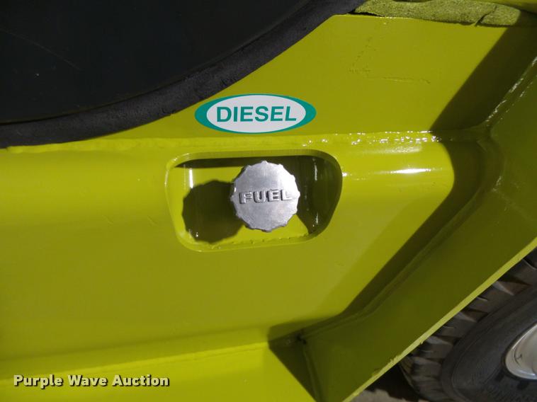 image for item CC9170 2001 Clark CMP70D forklift