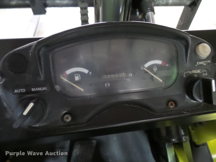 image for item CC9170 2001 Clark CMP70D forklift