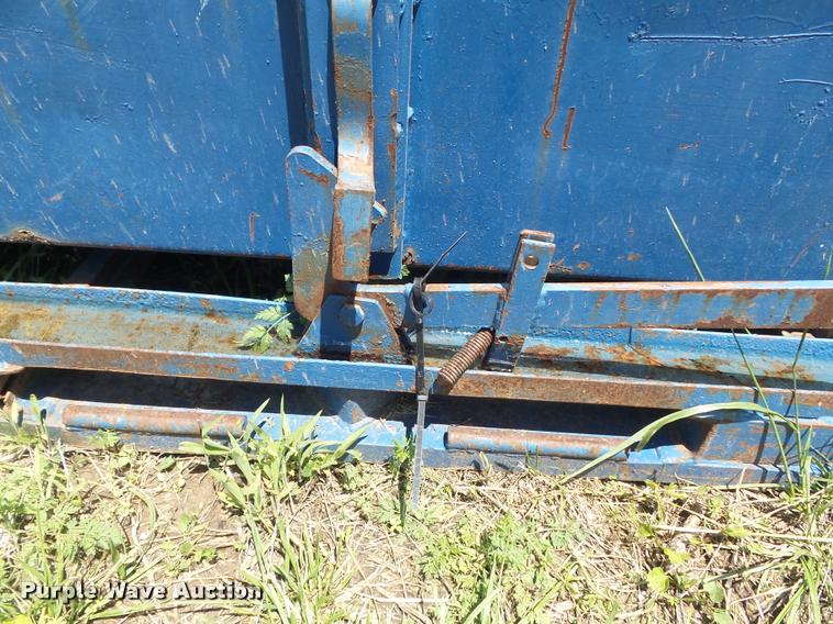 image for item CC9561 Galbreath H200 dumpster