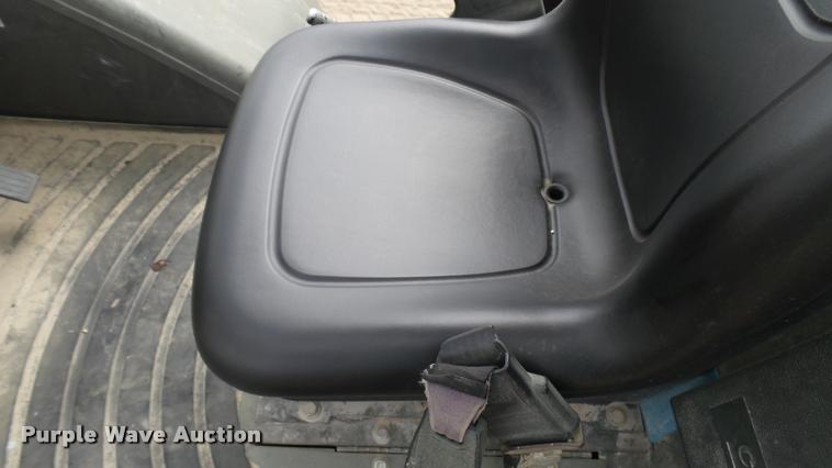 image for item DA0488 2007 Case 588G forklift