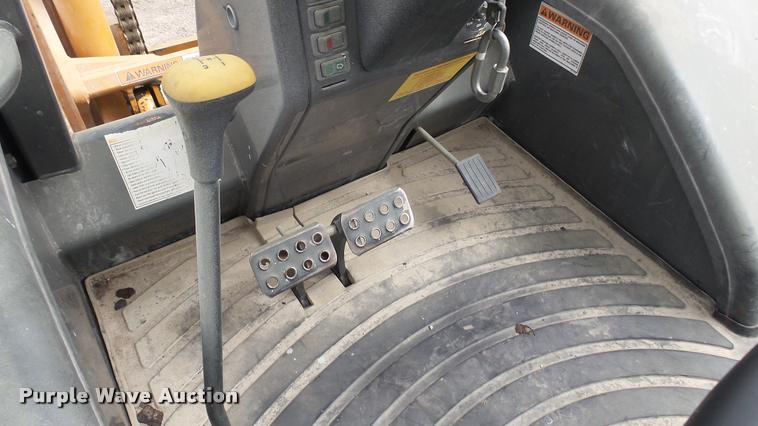 image for item DA0488 2007 Case 588G forklift