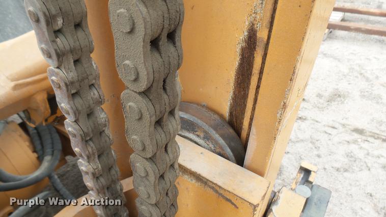 image for item DA0488 2007 Case 588G forklift