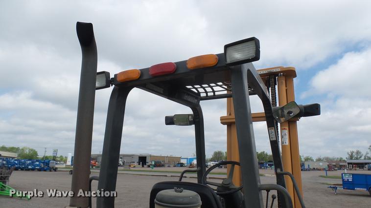 image for item DA0488 2007 Case 588G forklift