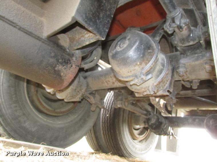 image for item DA0676 1992 Timpte end dump pup trailer