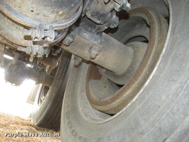 image for item DA0676 1992 Timpte end dump pup trailer