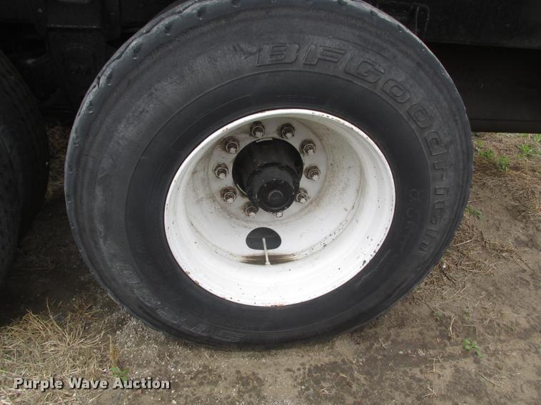 image for item DA0676 1992 Timpte end dump pup trailer