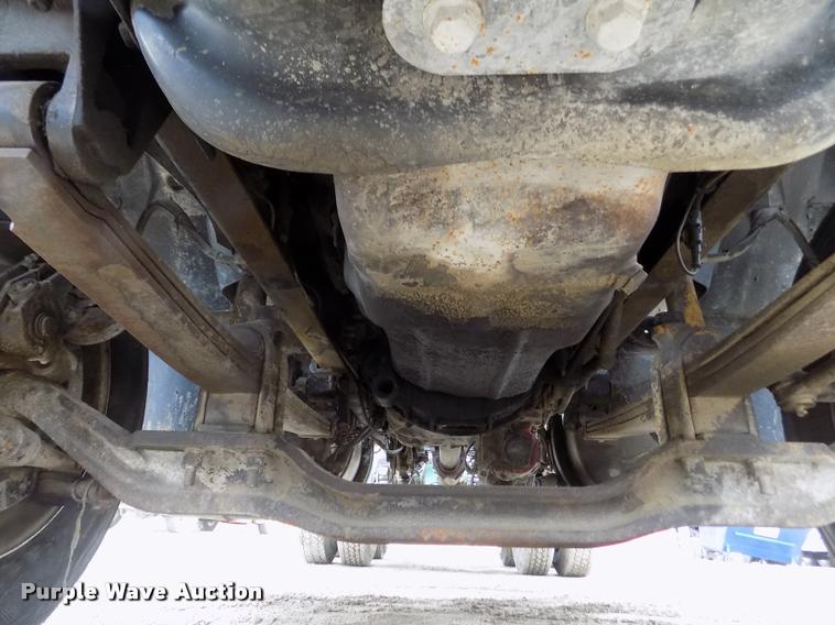 image for item DA0685 2002 Mack CH613 semi truck