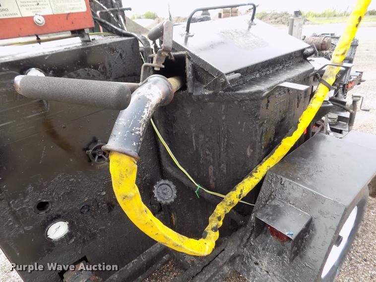 image for item DA0688 1998 Cimline 105DMA melter applicator