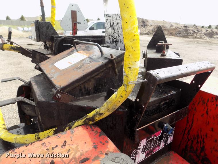 image for item DA0689 2005 Cimline 110DMA melter applicator