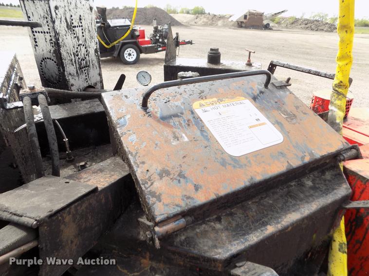 image for item DA0689 2005 Cimline 110DMA melter applicator