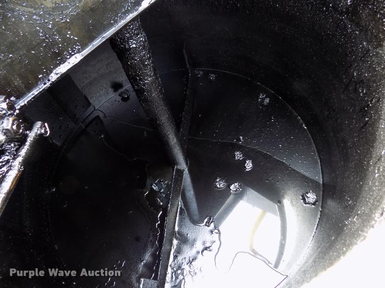 image for item DA0689 2005 Cimline 110DMA melter applicator