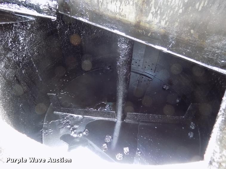 image for item DA0689 2005 Cimline 110DMA melter applicator