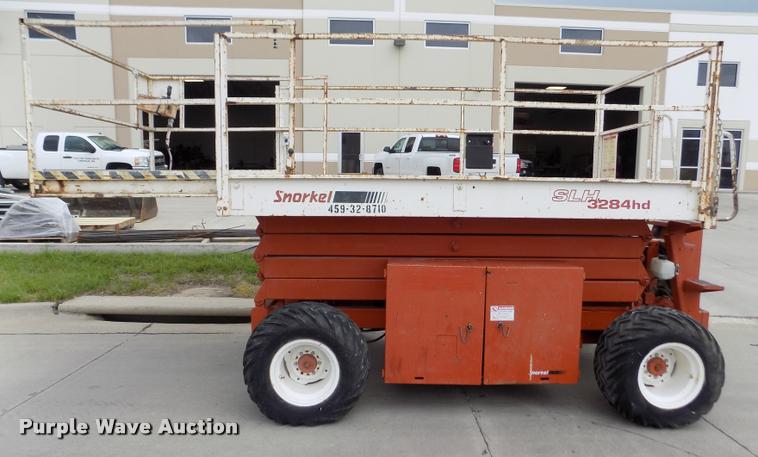 image for item DA0690 Snorkel SLH3284HD scissor lift