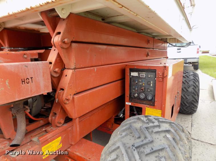 image for item DA0690 Snorkel SLH3284HD scissor lift