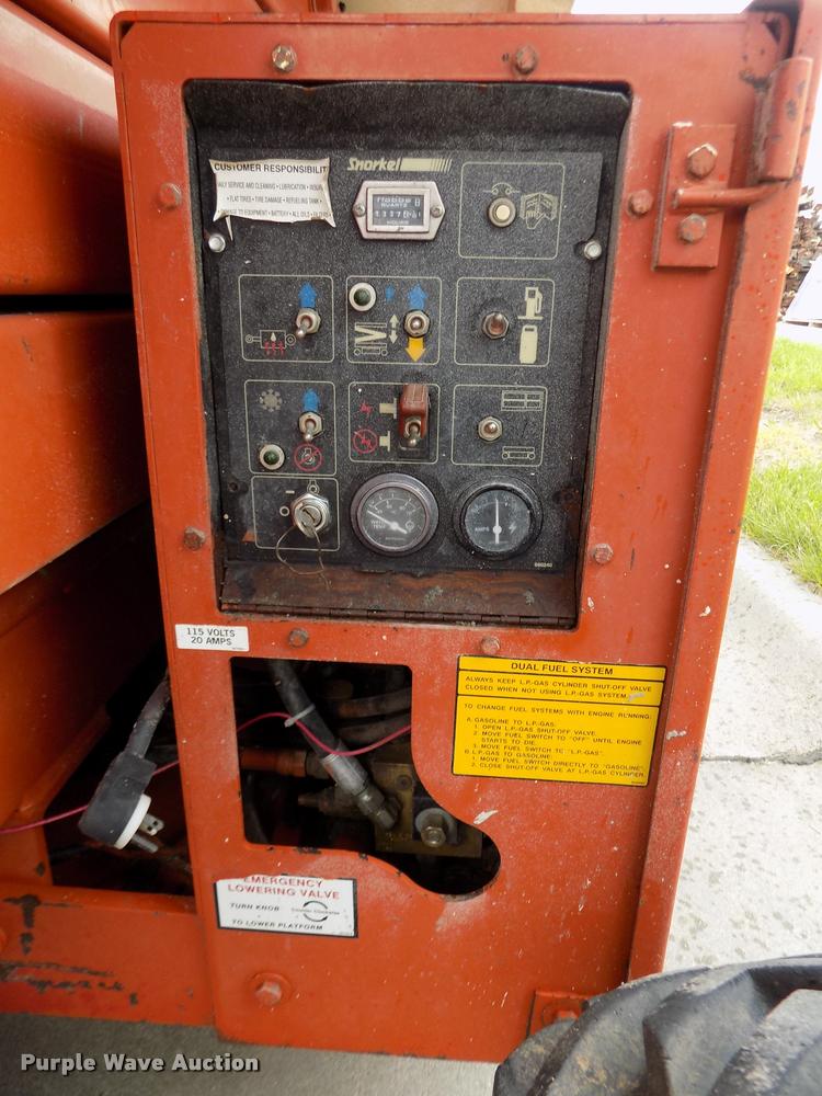 image for item DA0690 Snorkel SLH3284HD scissor lift