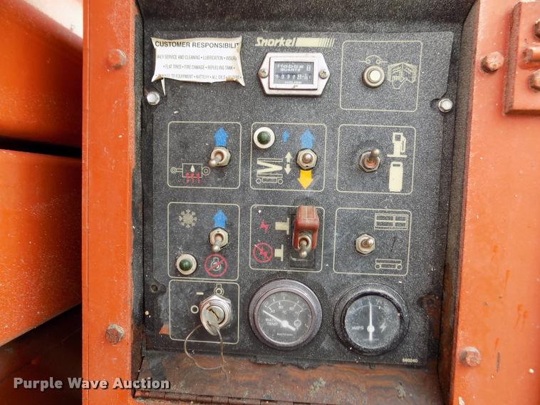 image for item DA0690 Snorkel SLH3284HD scissor lift