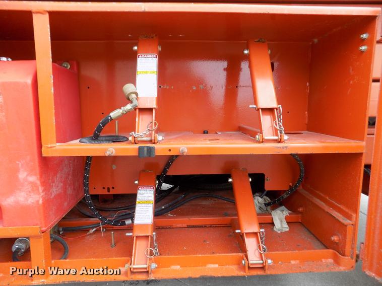 image for item DA0690 Snorkel SLH3284HD scissor lift
