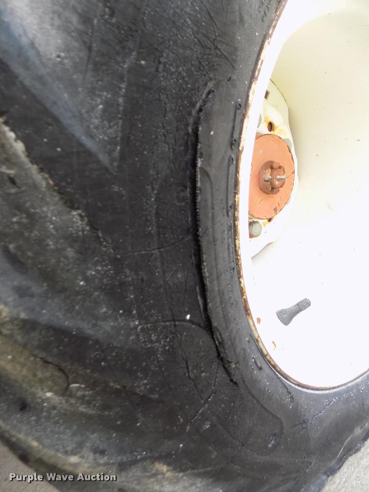 image for item DA0690 Snorkel SLH3284HD scissor lift