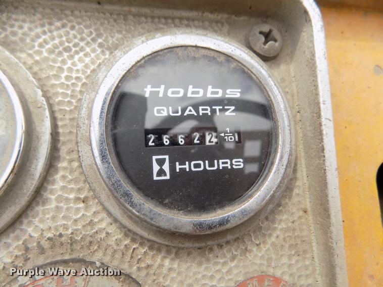 image for item DA0693 Caterpillar V60B forklift