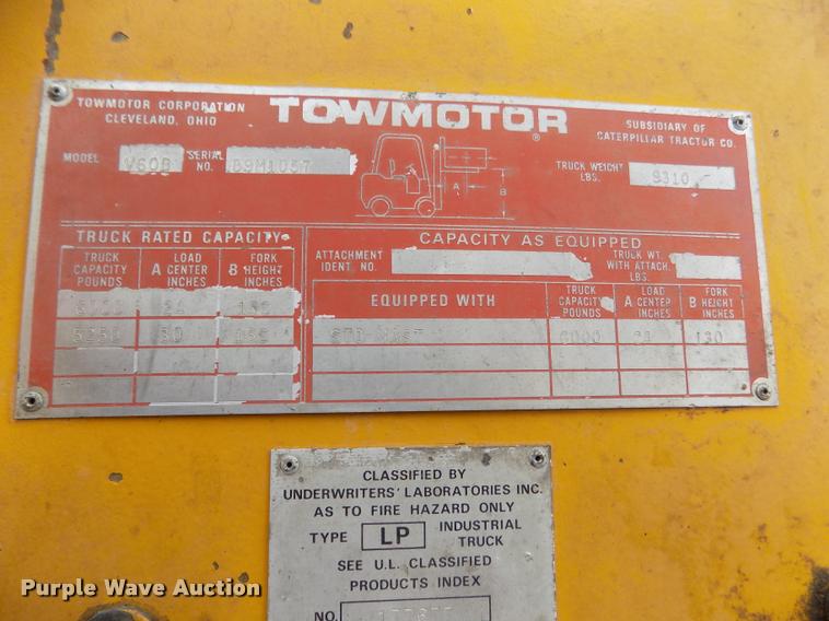 image for item DA0693 Caterpillar V60B forklift