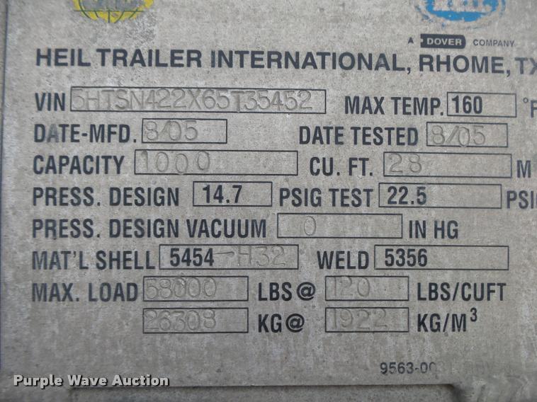 image for item DA2660 2006 Heil dry bulk tank trailer