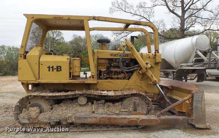 image for item DA2661 1976 Fiat-Allis 11B dozer