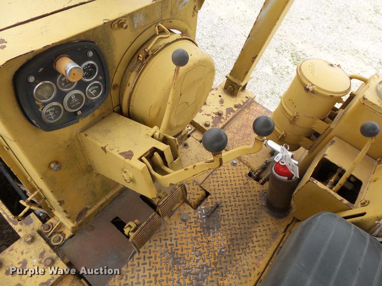 image for item DA2661 1976 Fiat-Allis 11B dozer