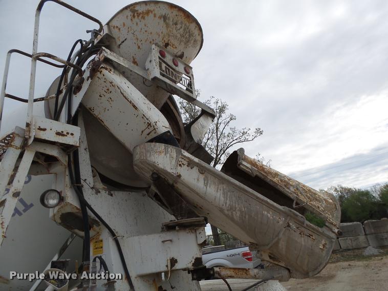 image for item DA2662 2004 Sterling LT8500 ready mix truck