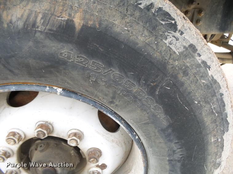 image for item DA2662 2004 Sterling LT8500 ready mix truck