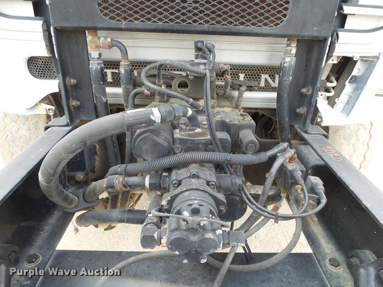 image for item DA2662 2004 Sterling LT8500 ready mix truck