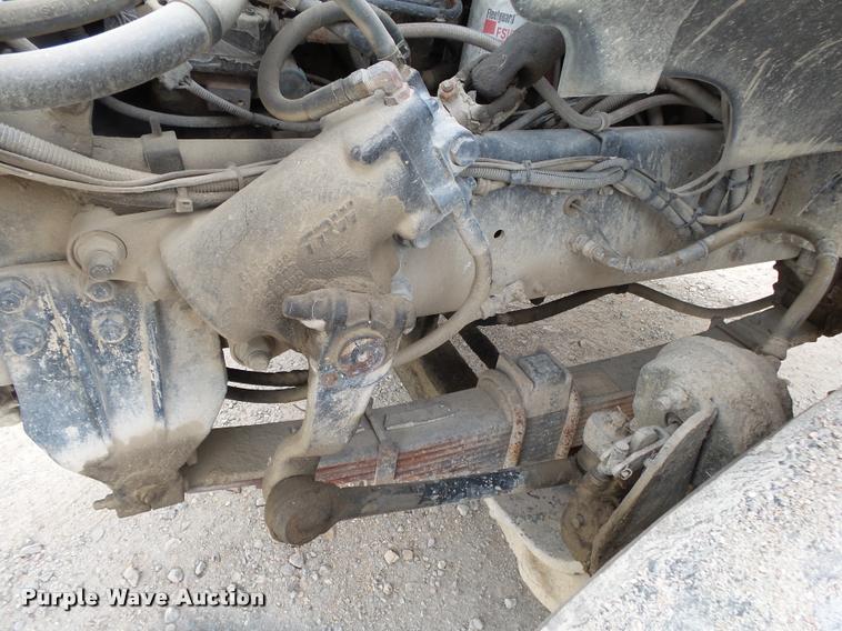 image for item DA2662 2004 Sterling LT8500 ready mix truck