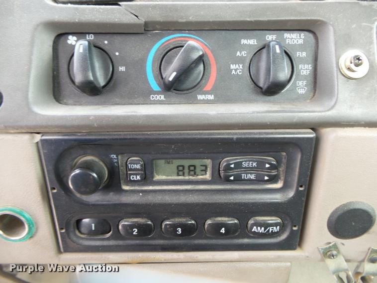 image for item DA2662 2004 Sterling LT8500 ready mix truck