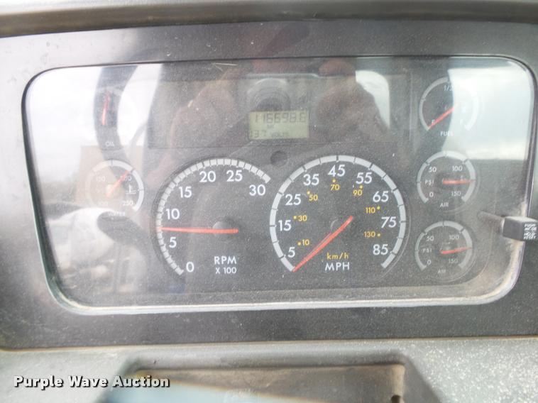 image for item DA2662 2004 Sterling LT8500 ready mix truck