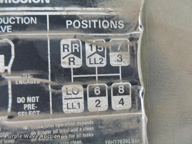 image for item DA2662 2004 Sterling LT8500 ready mix truck