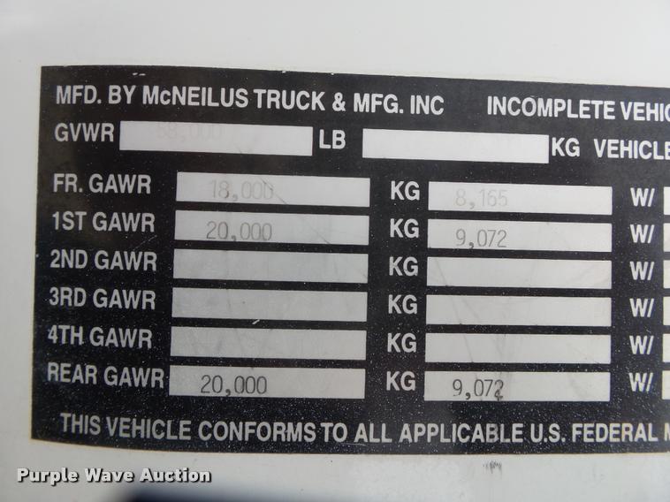 image for item DA2662 2004 Sterling LT8500 ready mix truck