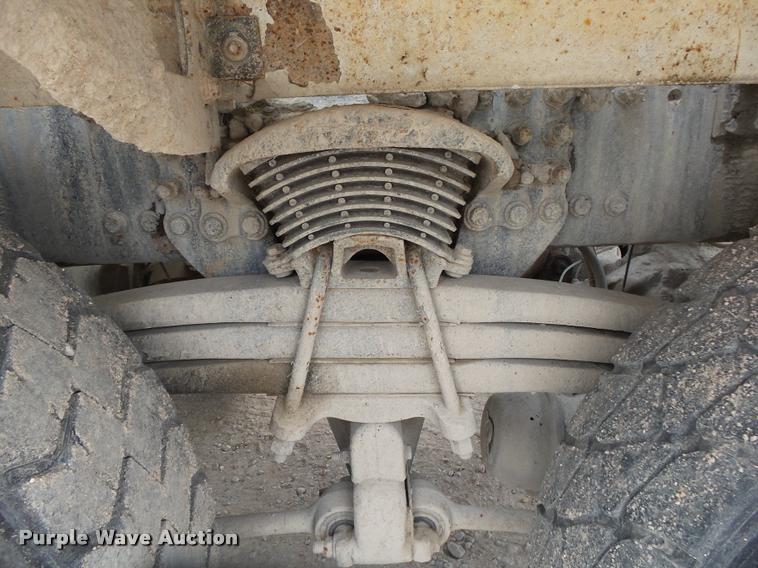 image for item DA2663 2004 Sterling LT8500 ready mix truck