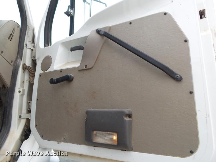 image for item DA2663 2004 Sterling LT8500 ready mix truck