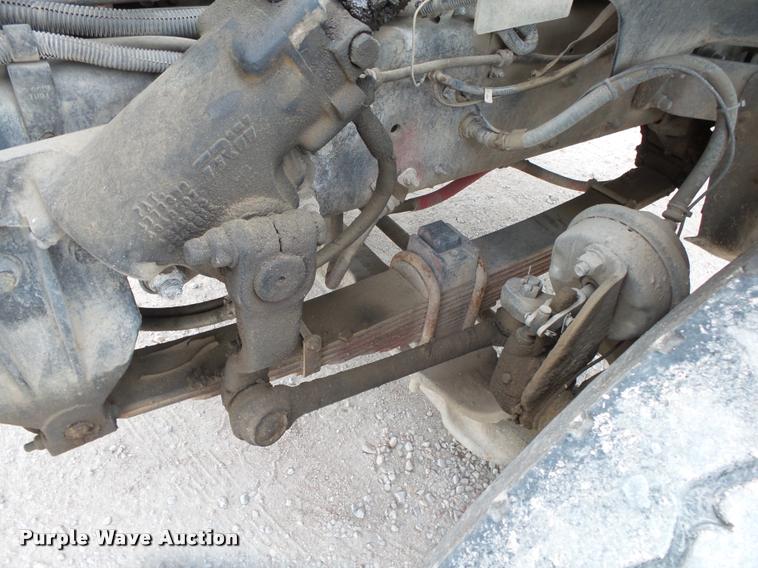 image for item DA2663 2004 Sterling LT8500 ready mix truck