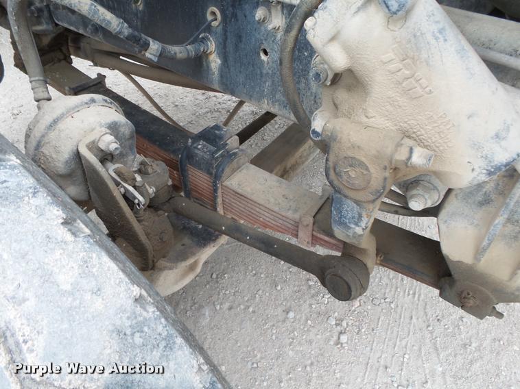 image for item DA2663 2004 Sterling LT8500 ready mix truck