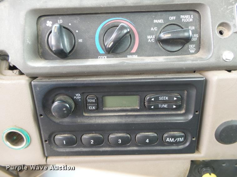 image for item DA2663 2004 Sterling LT8500 ready mix truck