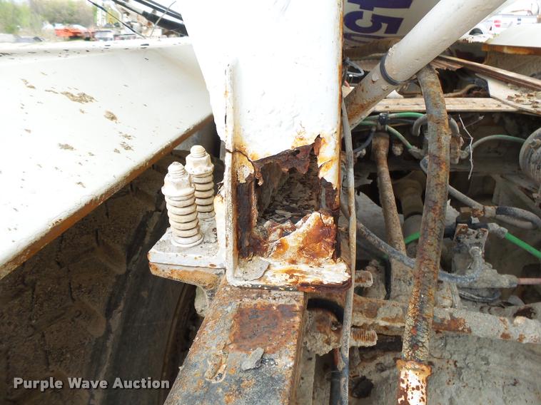 image for item DA2664 1997 Ford LT8000 ready mix truck