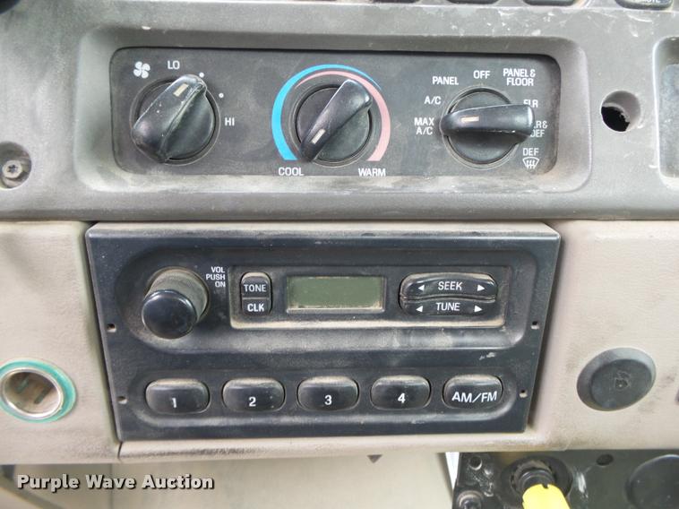 image for item DA2665 2006 Sterling LT8500 ready mix truck